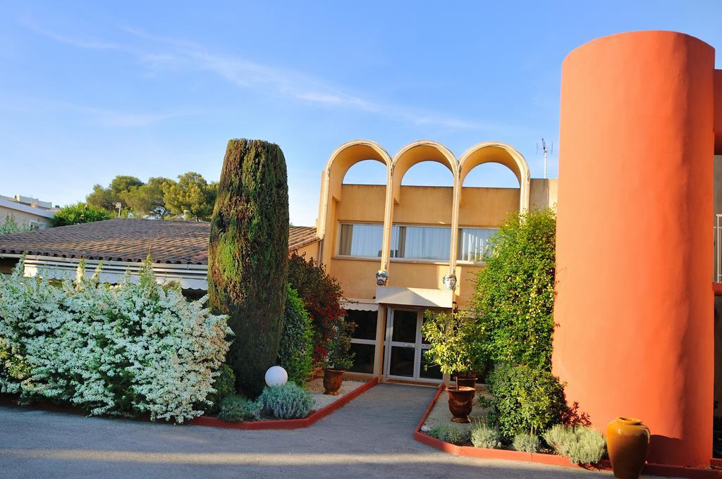 Hotel Le Galoubet Villeneuve-Loubet Zewnętrze zdjęcie