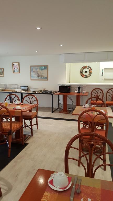 Hotel Le Galoubet Villeneuve-Loubet Zewnętrze zdjęcie