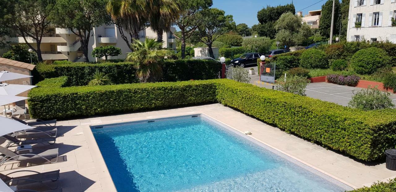 Hotel Le Galoubet Villeneuve-Loubet Zewnętrze zdjęcie