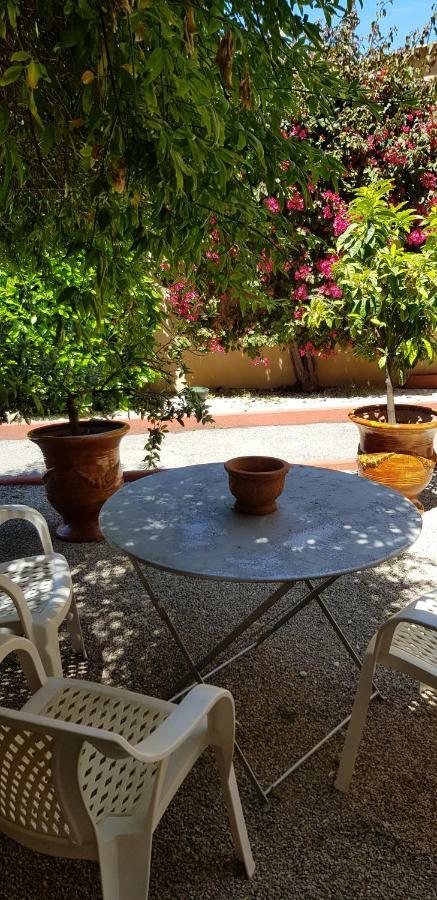 Hotel Le Galoubet Villeneuve-Loubet Zewnętrze zdjęcie