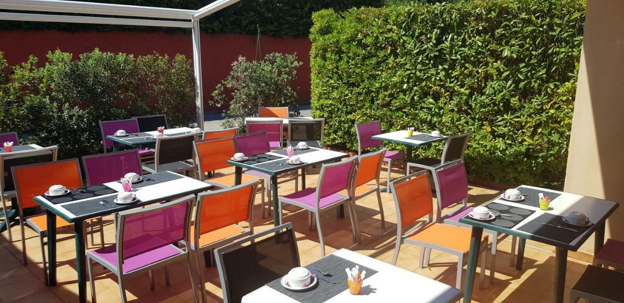 Hotel Le Galoubet Villeneuve-Loubet Zewnętrze zdjęcie