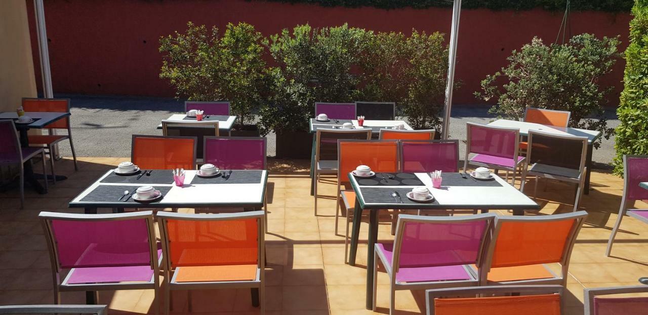 Hotel Le Galoubet Villeneuve-Loubet Zewnętrze zdjęcie