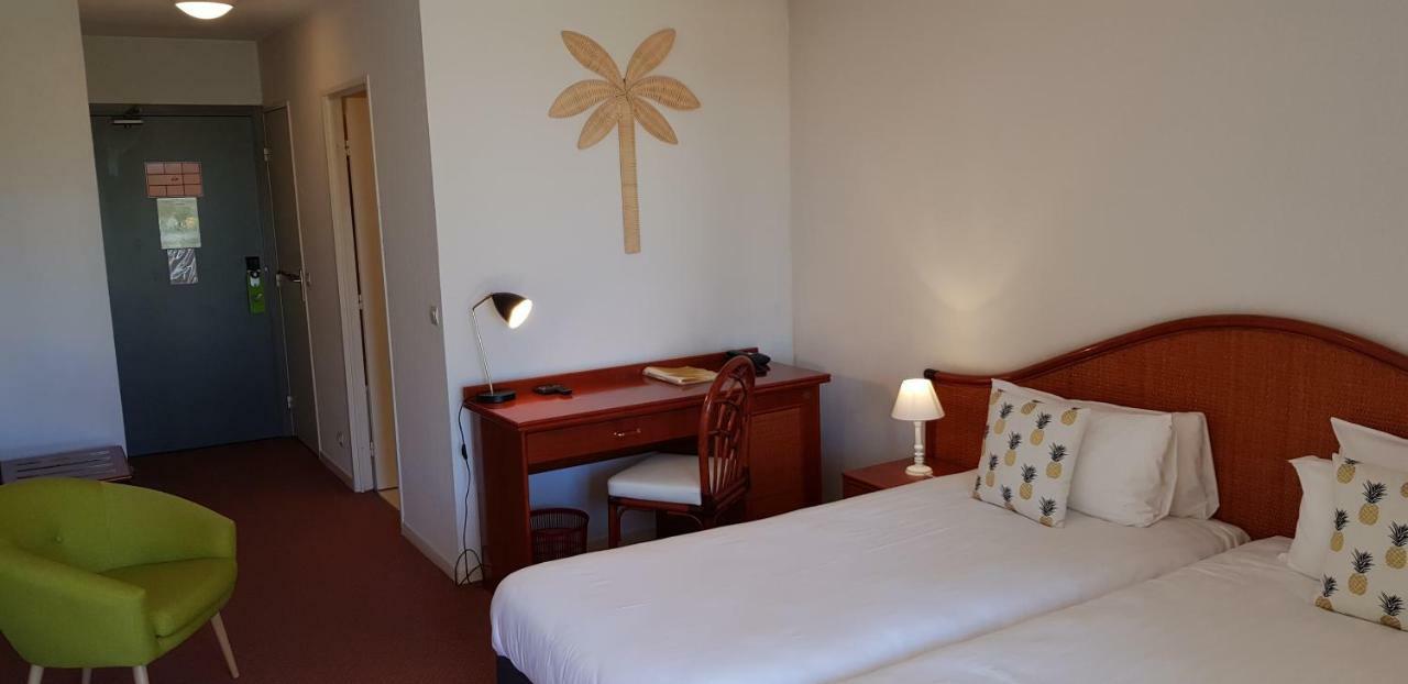 Hotel Le Galoubet Villeneuve-Loubet Zewnętrze zdjęcie