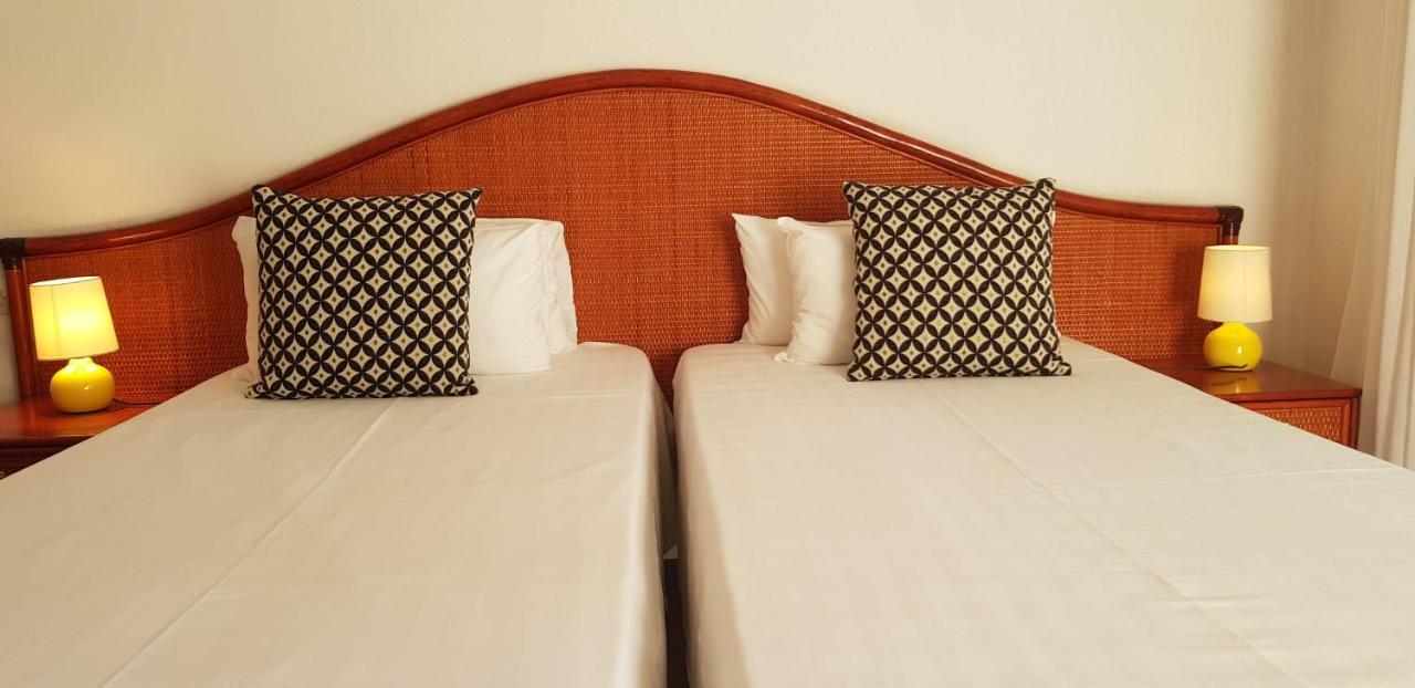 Hotel Le Galoubet Villeneuve-Loubet Zewnętrze zdjęcie